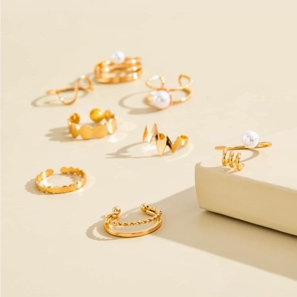 Ladies 8 piece  ring set. - Picture 3 of 5